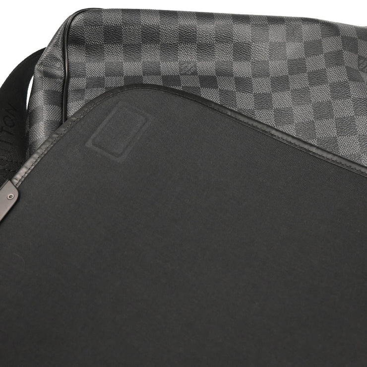 Louis Vuitton 2008 Damier Graphite Daniel GM Shoulder Bag N58033