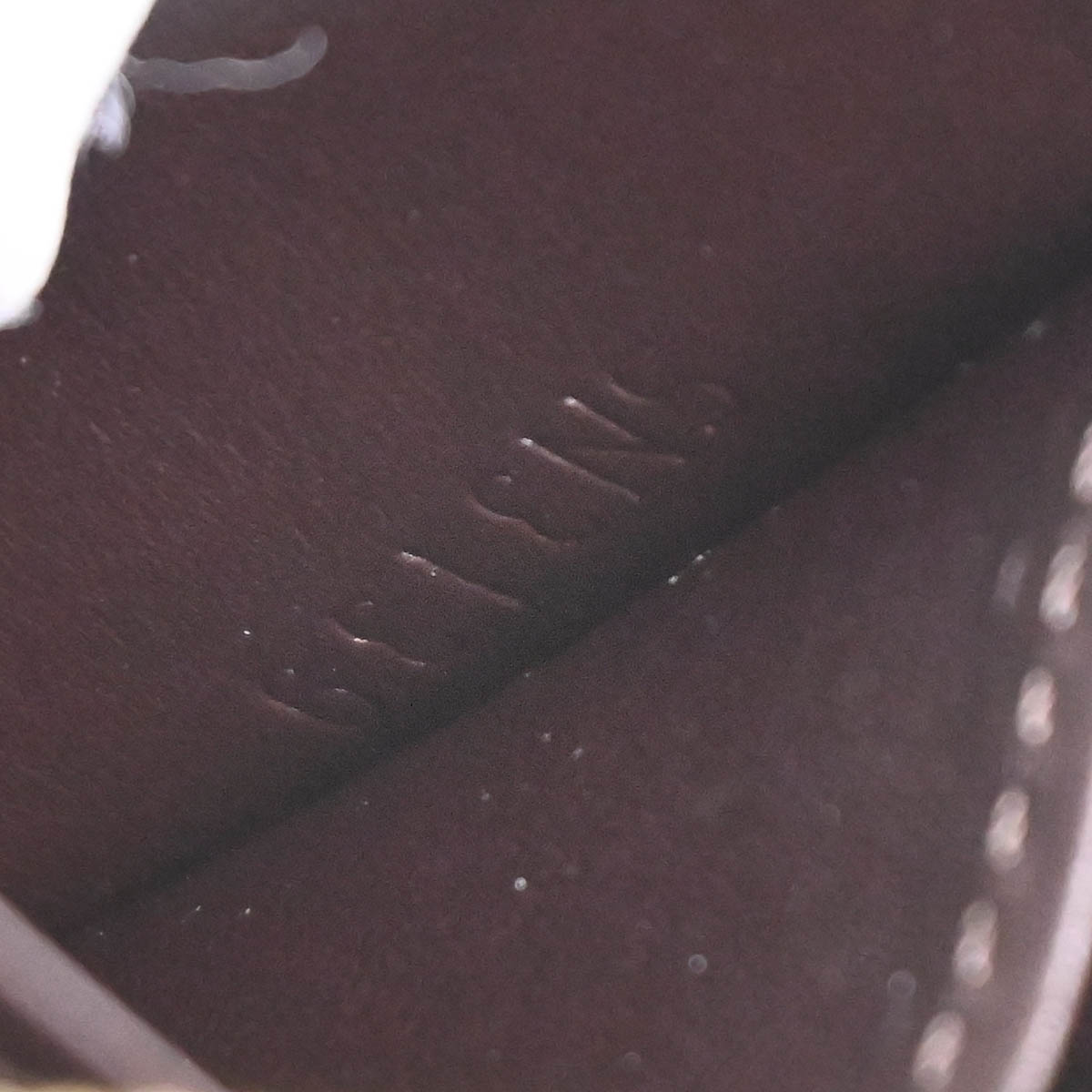 Louis Vuitton 2019 Purple Vernis Zippy Coin Purse Wallet M93607