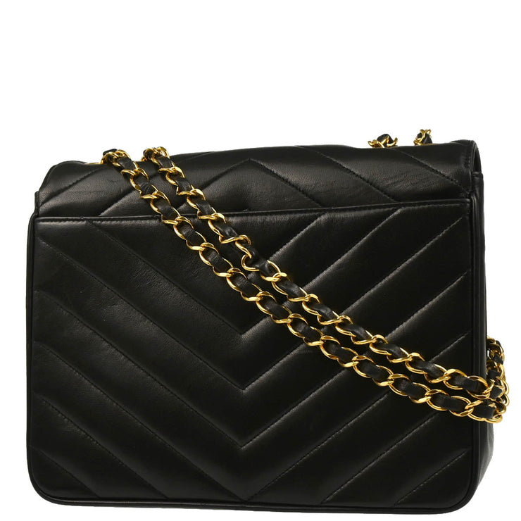 Chanel 1991-1994 Black Lambskin Chevron Shoulder Bag