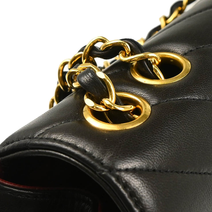 Chanel 1991-1994 Black Lambskin Chevron Shoulder Bag