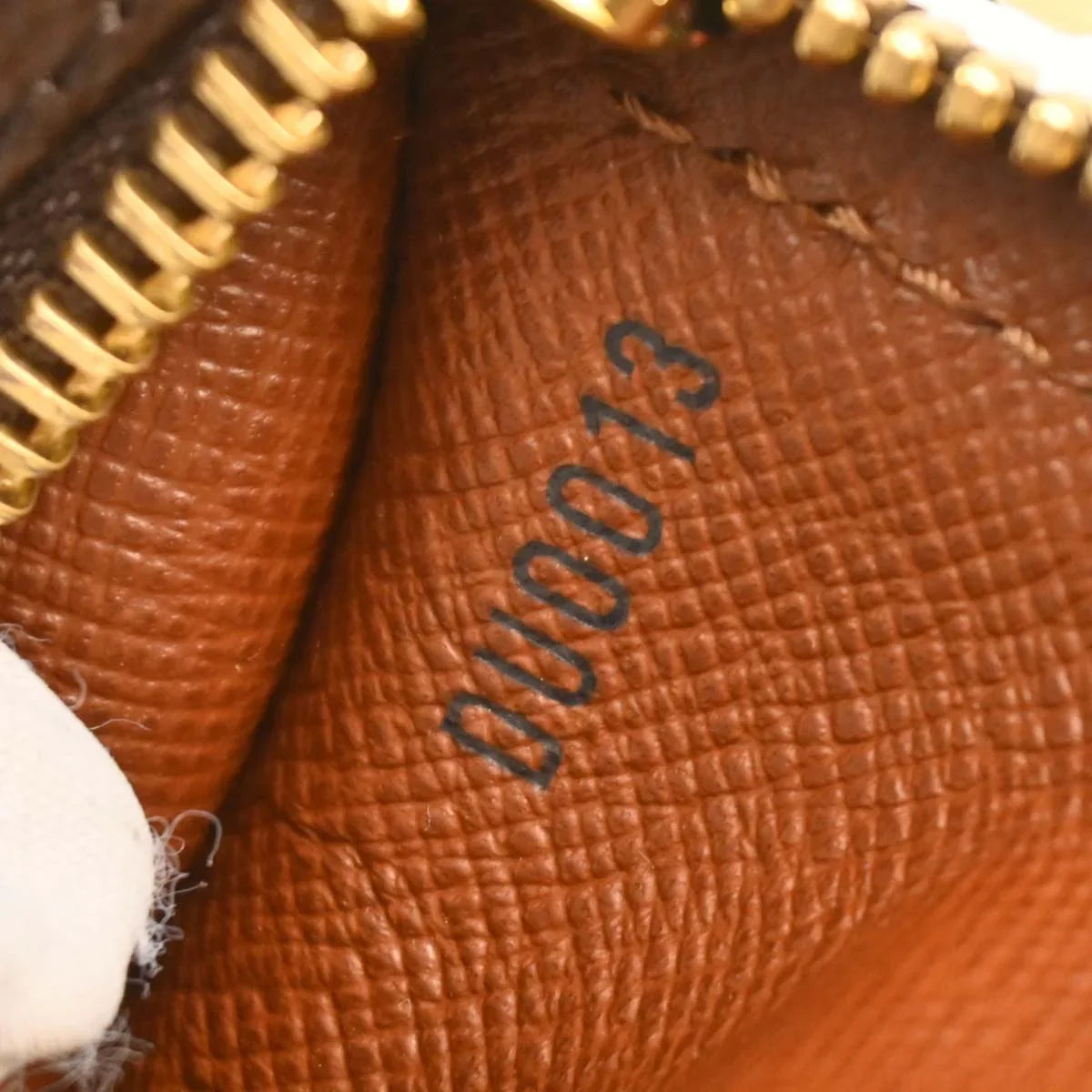 Louis Vuitton Monogram Papillon 19 Handbag M51389