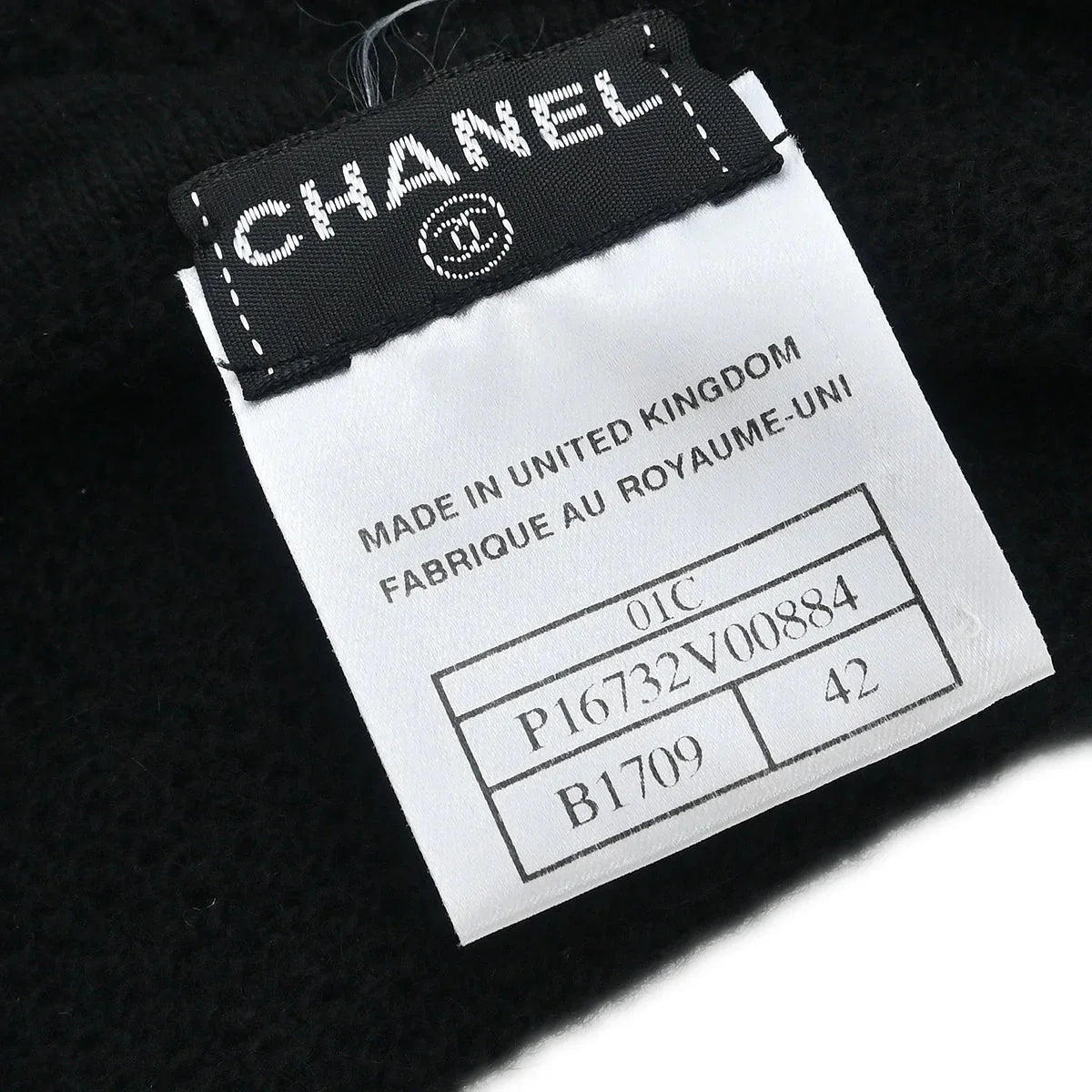 Chanel 2001 Short Sleeve Sweater Knit Top Black #42