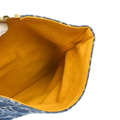 Louis Vuitton 2006 Blue Monogram Denim Pochette Plat Clutch M95007