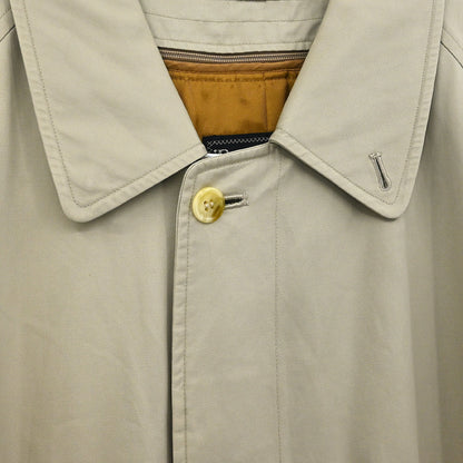 Burberrys Trench Coat Beige