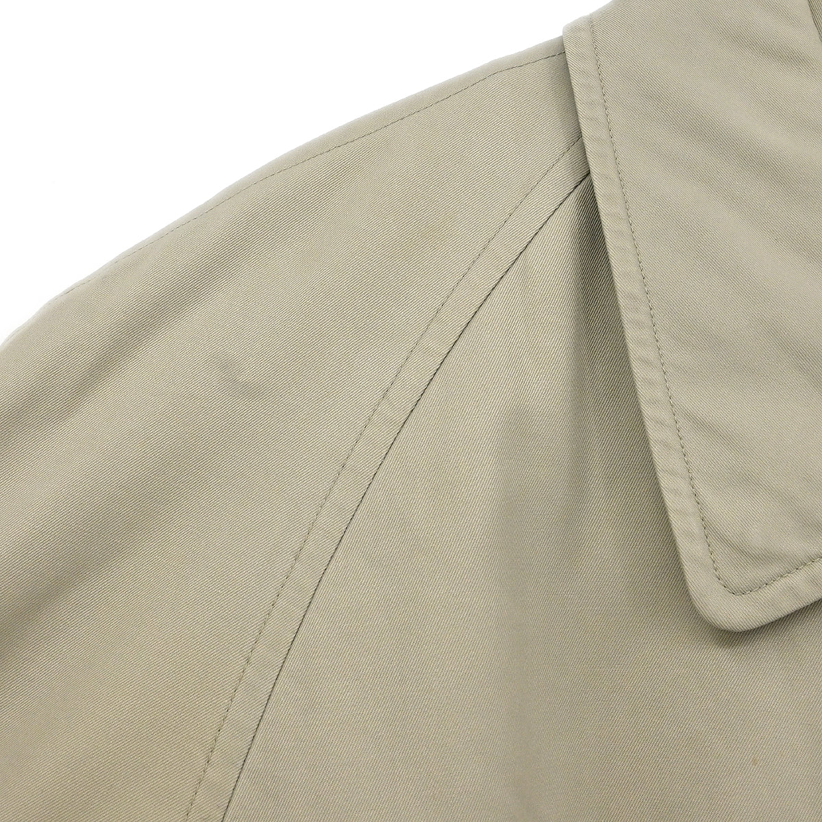 Burberrys Trench Coat Beige