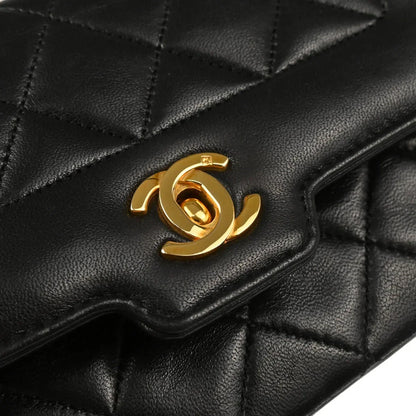 Chanel 1989-1991 Black Lambskin Shoulder Bag