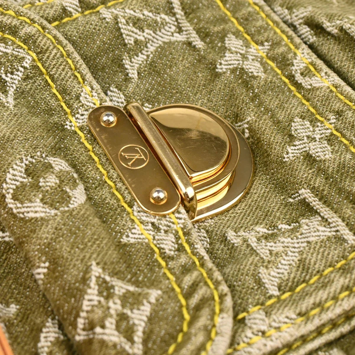 Louis Vuitton 2006 Green Monogram Denim Baggy PM Shoulder Bag M95213