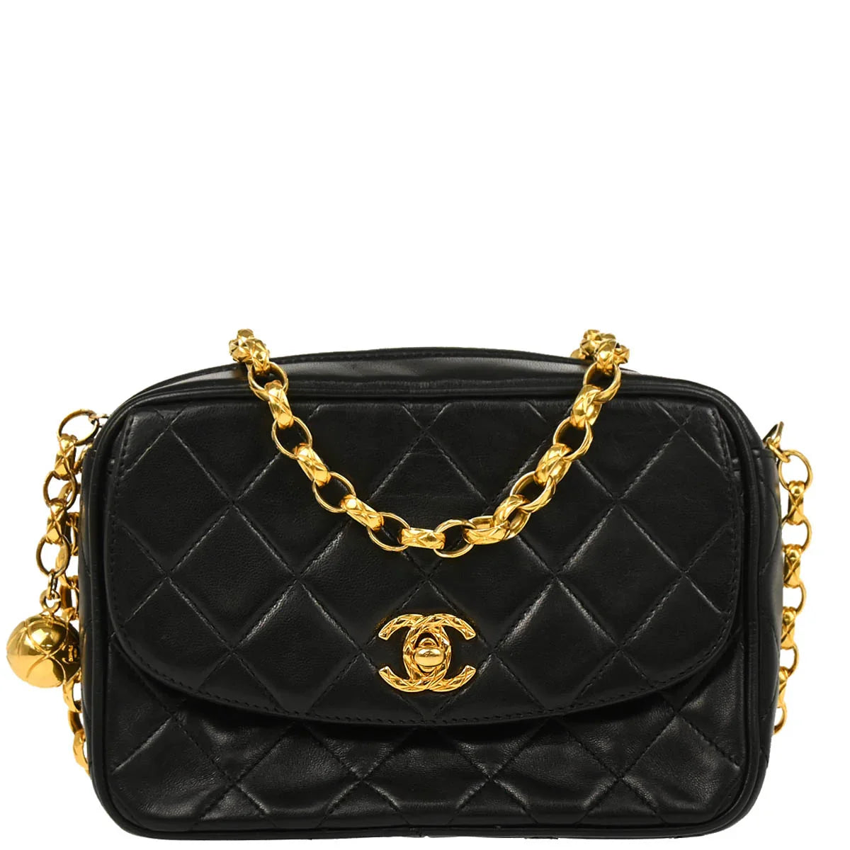 ちーさんさま専用出品❤ Chanel 1994-1996 Black Lambskin Camera Bag Mini – AMORE