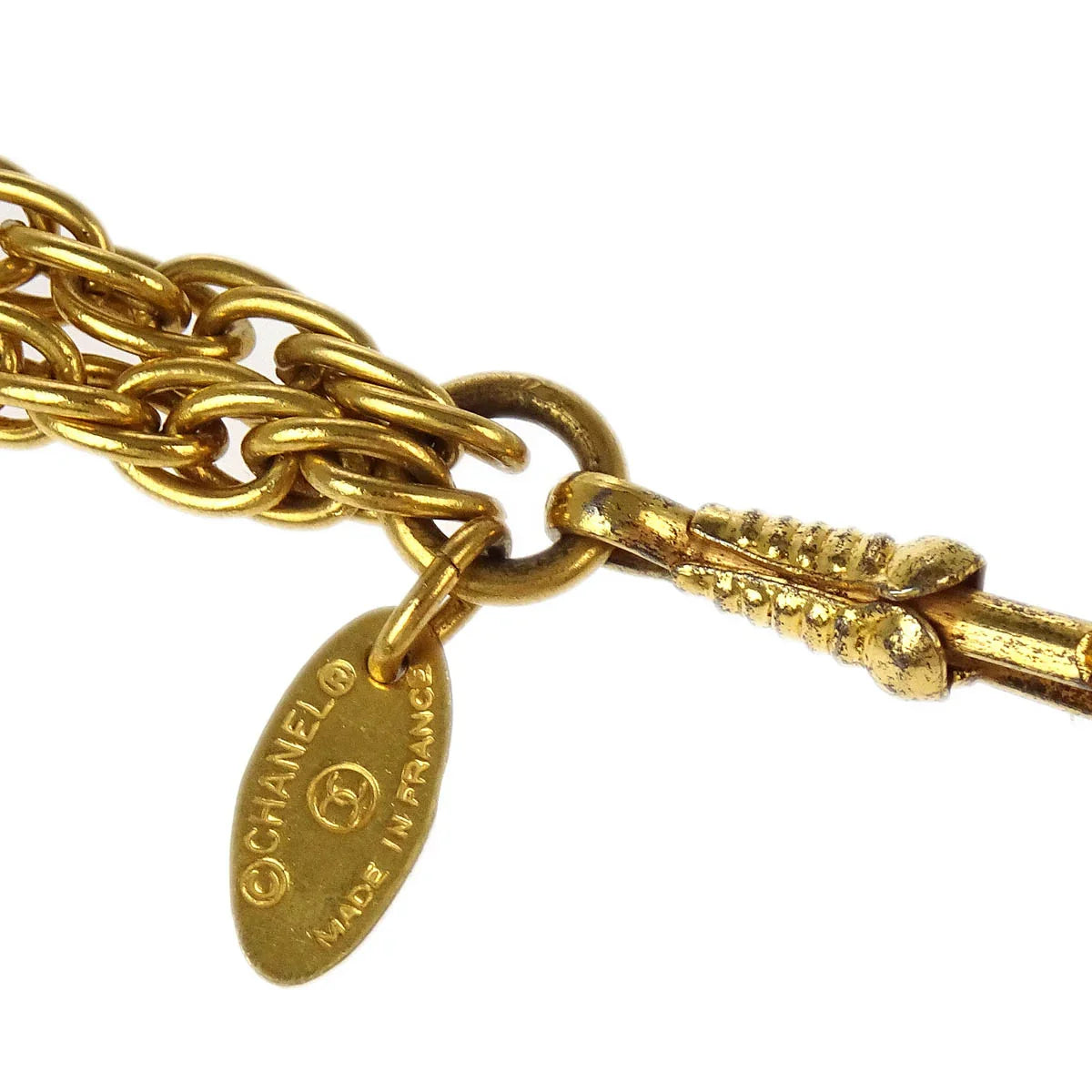 Chanel Loupe Chain Necklace Gold
