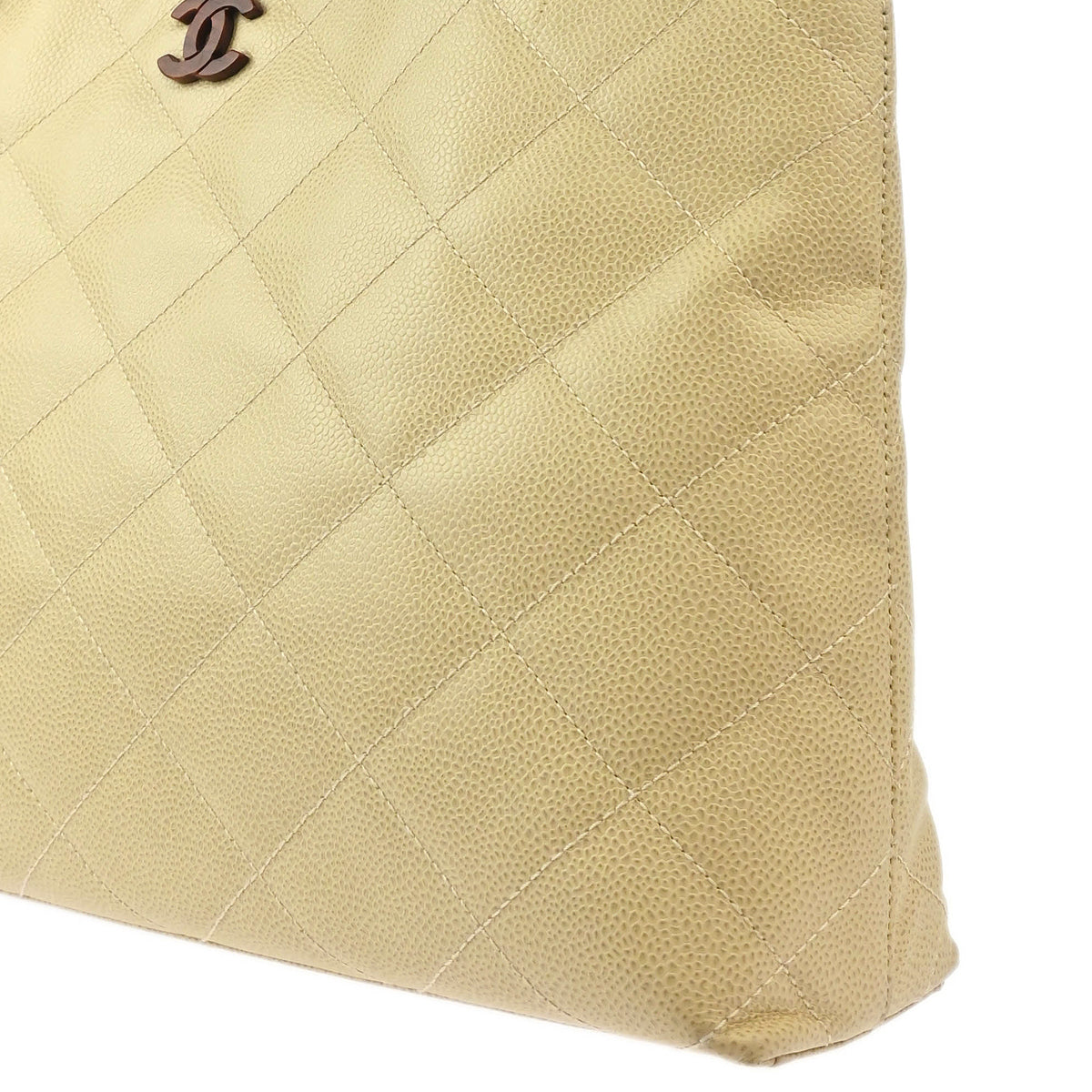 Chanel 2000-2002 Off-white Caviar Chain Tote Bag