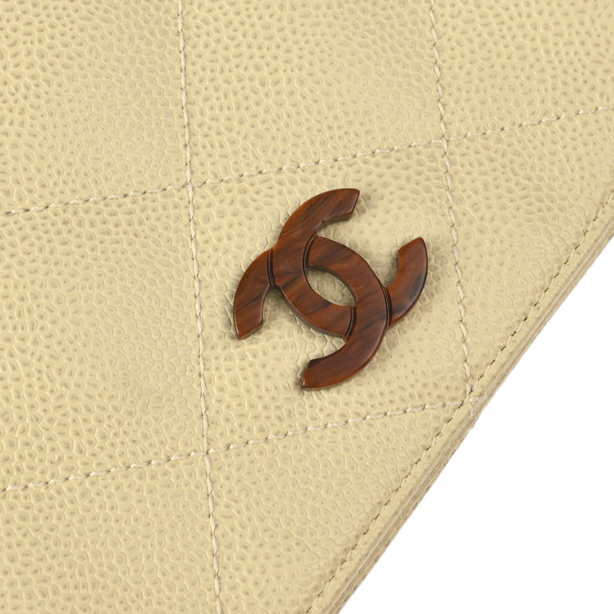 Chanel 2000-2002 Off-white Caviar Chain Tote Bag