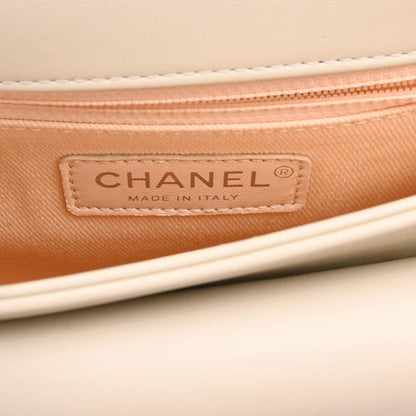 Chanel 2018 White Calfskin Coco Eyelets Round Flap Shoulder Bag