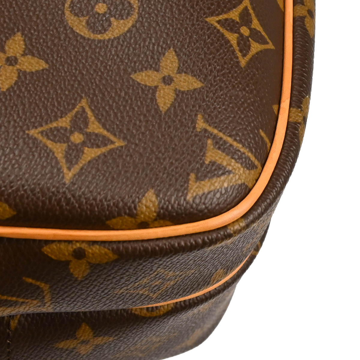 Louis Vuitton 2010 Monogram Reporter PM Shoulder Bag M45254