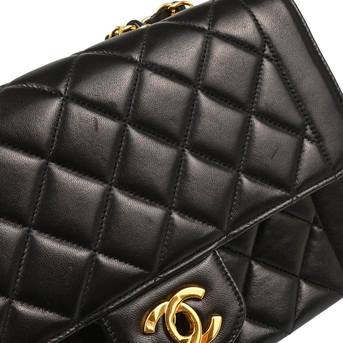 Chanel 1994-1996 Black Lambskin Shoulder Bag