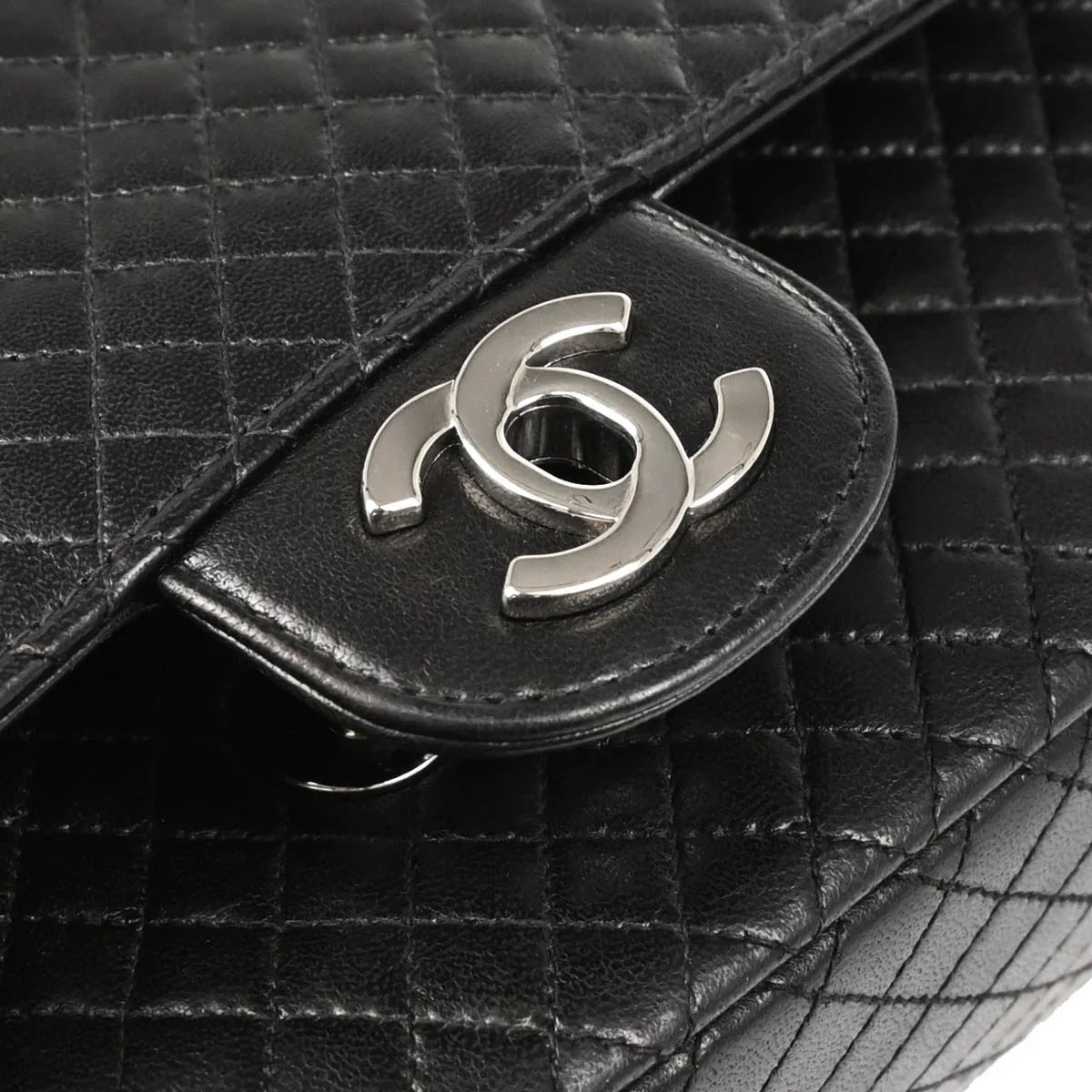 Chanel 1996-1997 Black Lambskin Shoulder Bag
