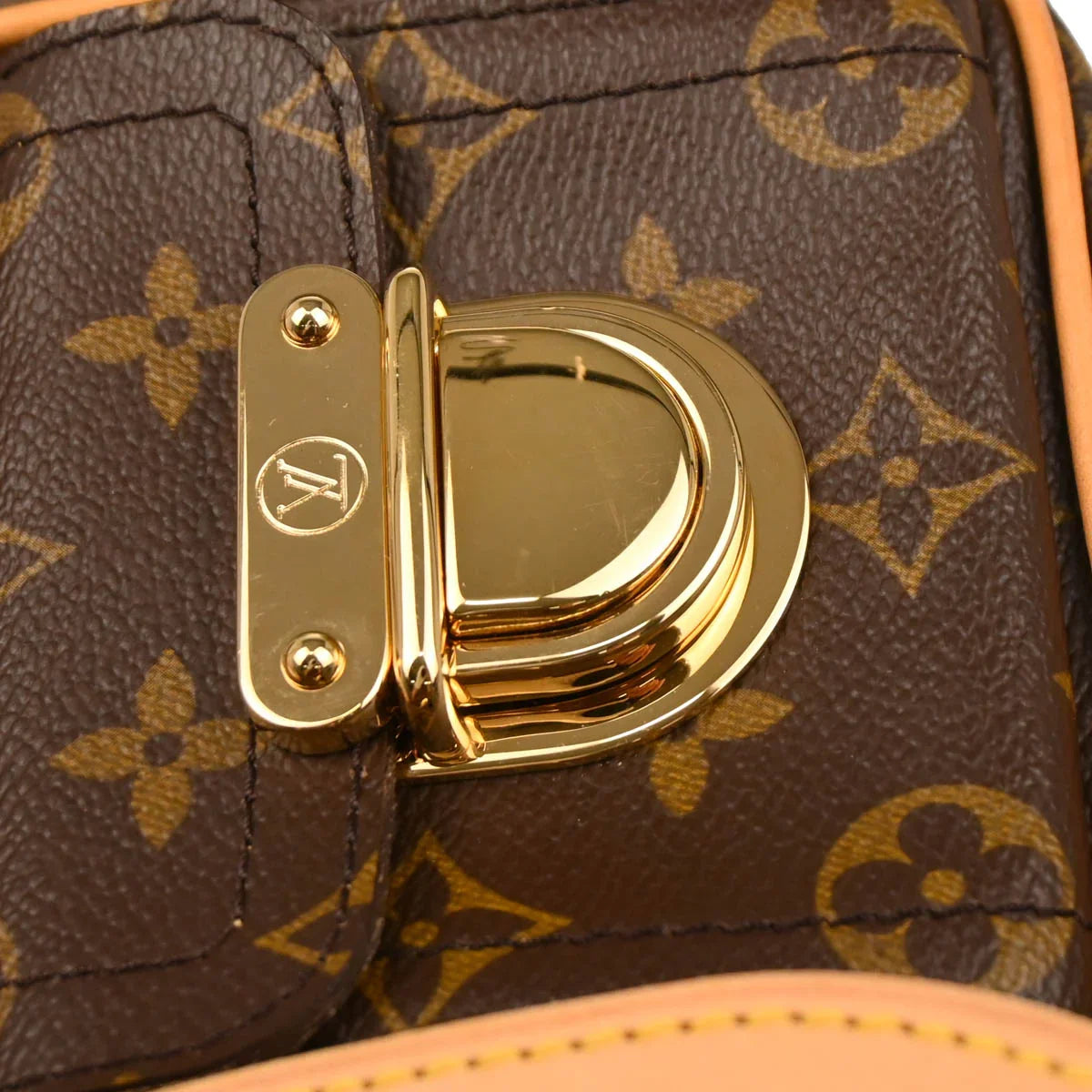 Louis Vuitton 2005 Monogram Hudson PM Shoulder Bag M40027