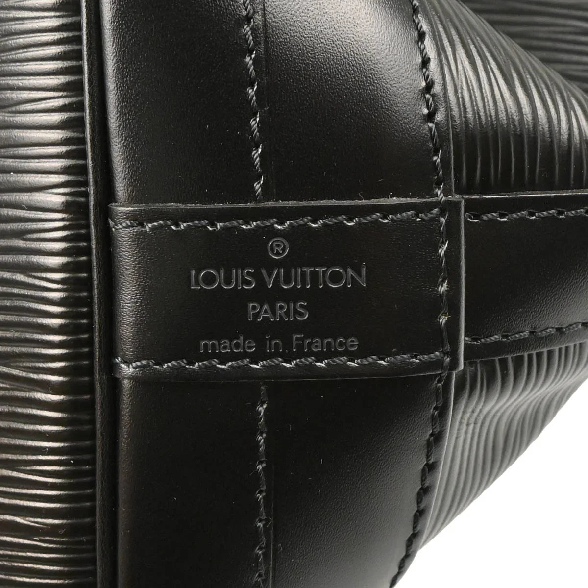 Louis Vuitton 1995 Black Epi Noe Drawstring Shoulder Bag M59002