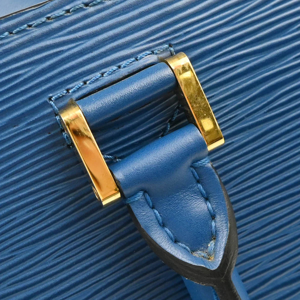 Louis Vuitton 1998 Blue Epi Pont Neuf Handbag M52055