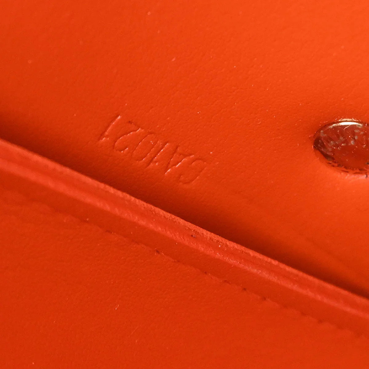 Louis Vuitton 2001 Orange Vernis Flower Lexington Handbag M92247