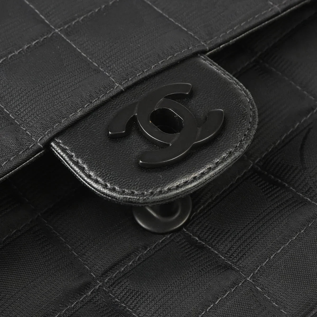 Chanel 2002-2003 Black Nylon Travel Line Single Flap Shoulder Bag