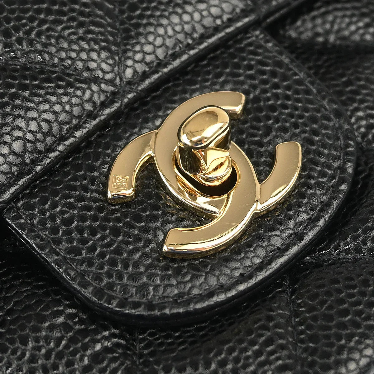 Chanel 2001-2003 Black Caviar Medium Classic Double Flap Shoulder Bag