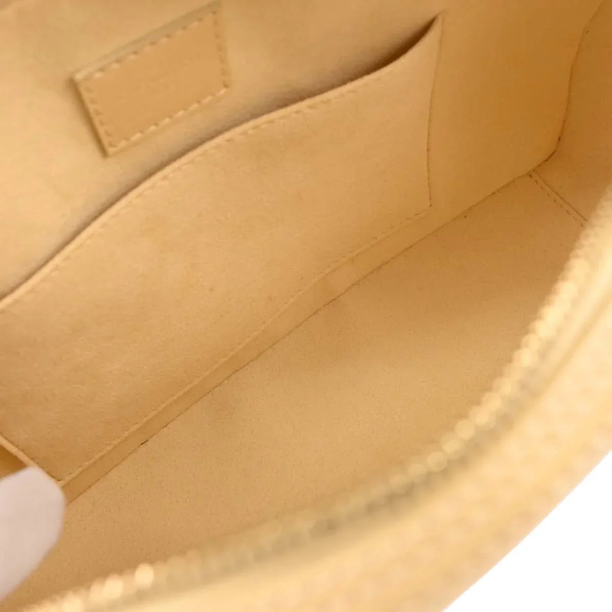 Louis Vuitton 2002 White Epi Jasmin Handbag M5208A