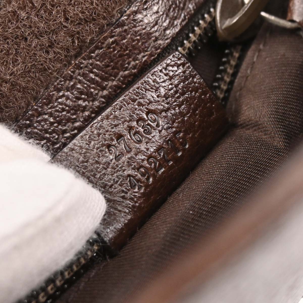 Gucci Beige Canvas GG Shoulder Bag