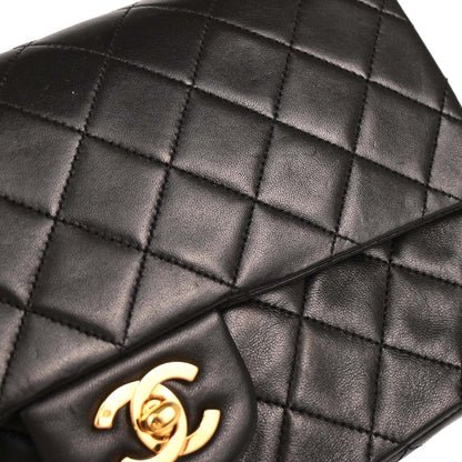 Chanel 1989-1991 Black Lambskin Medium Classic Double Flap Shoulder Bag