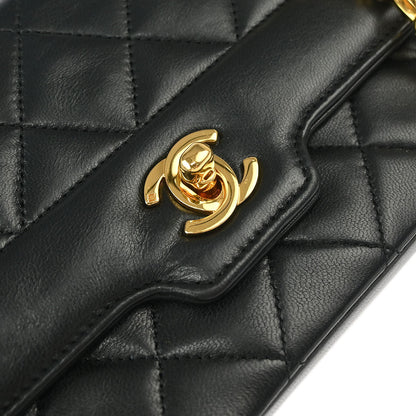 Chanel 1989-1991 Black Lambskin Single Flap Shoulder Bag