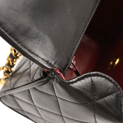 Chanel 1991-1994 Black Lambskin Shoulder Bag