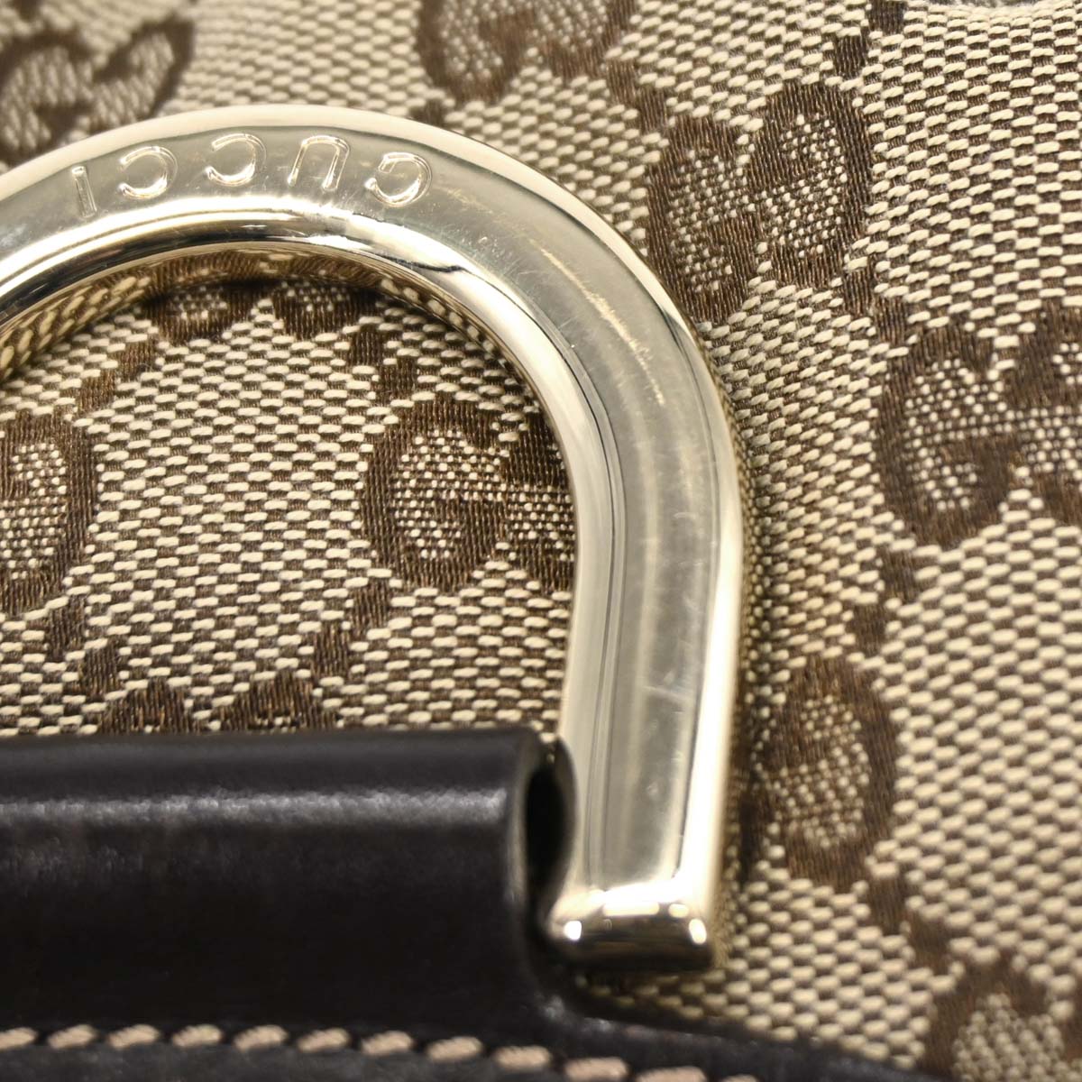 Gucci Beige GG Hobo Abbey D Ring Handbag