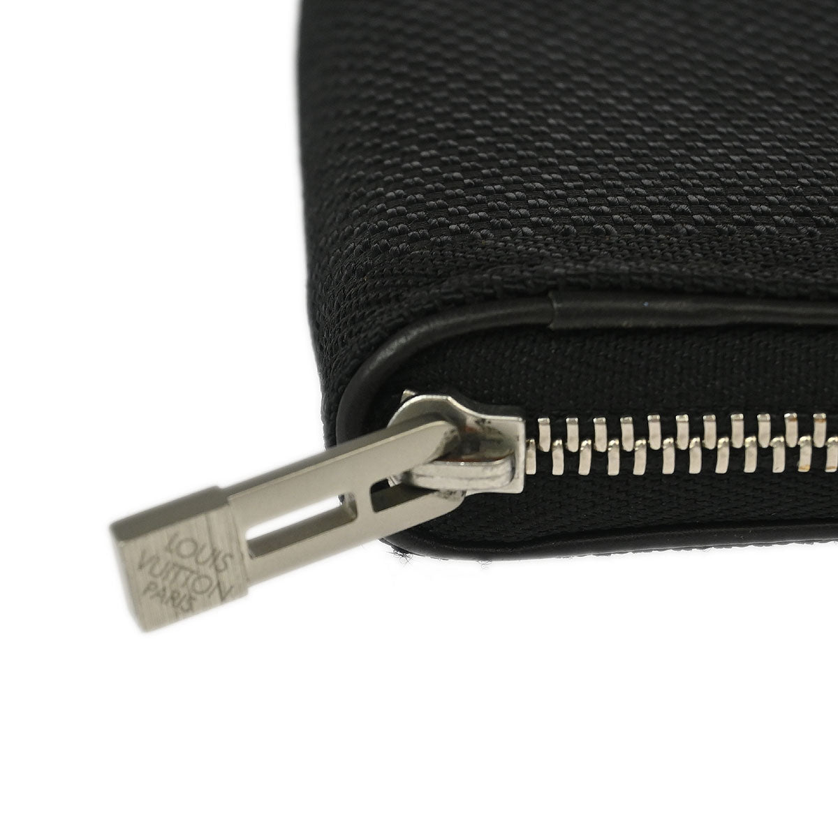 Louis Vuitton 2009 Damier Geant Zippy Coin Purse Wallet N63088