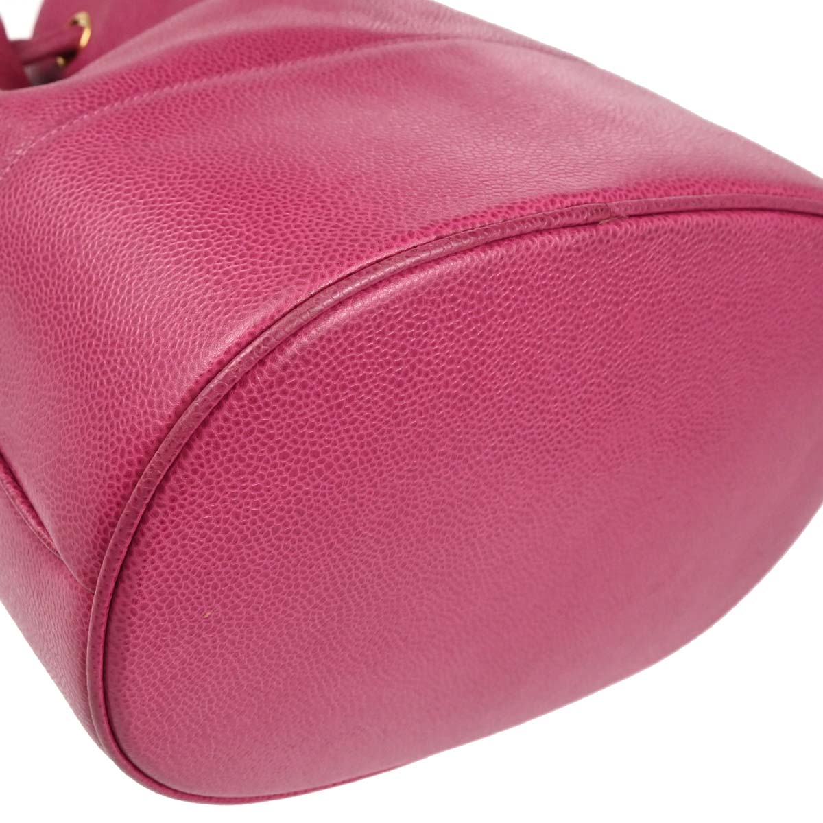 Chanel 1991-1994 Pink Caviar Bucket Drawstring Shoulder Bag