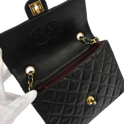 Chanel 1991-1994 Black Lambskin Classic Square Flap Shoulder Bag