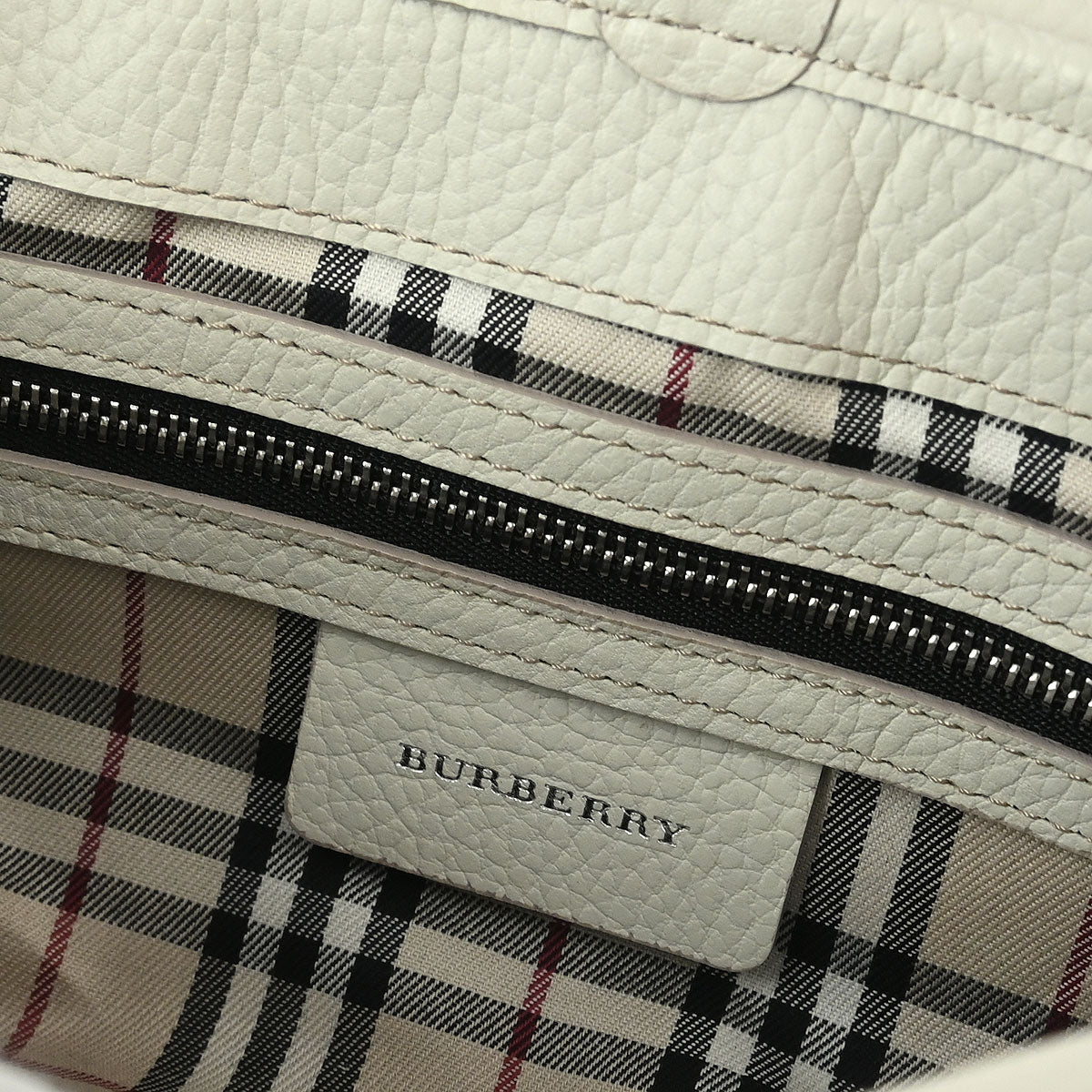 Burberry White Leather Shoulder Bag