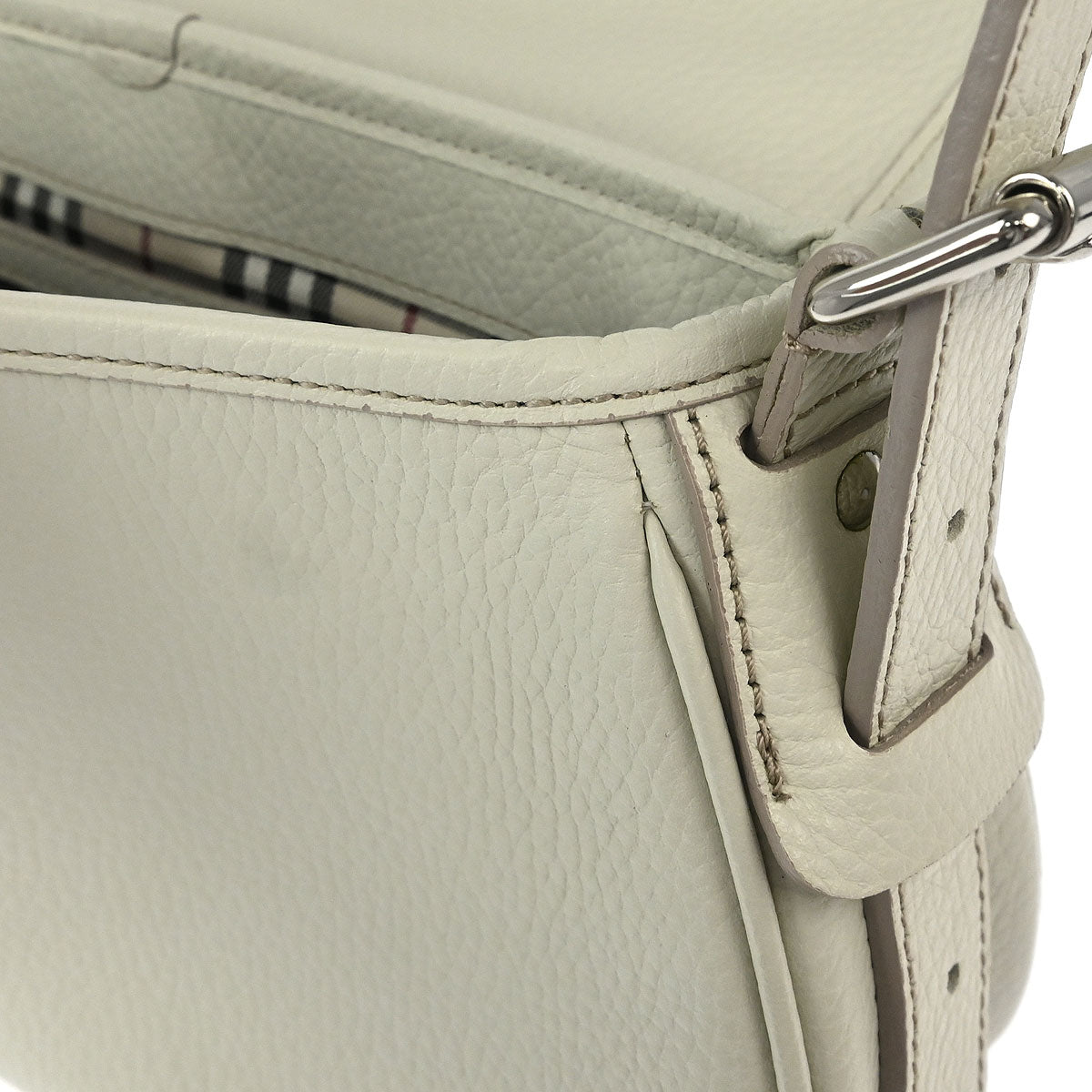 Burberry White Leather Shoulder Bag