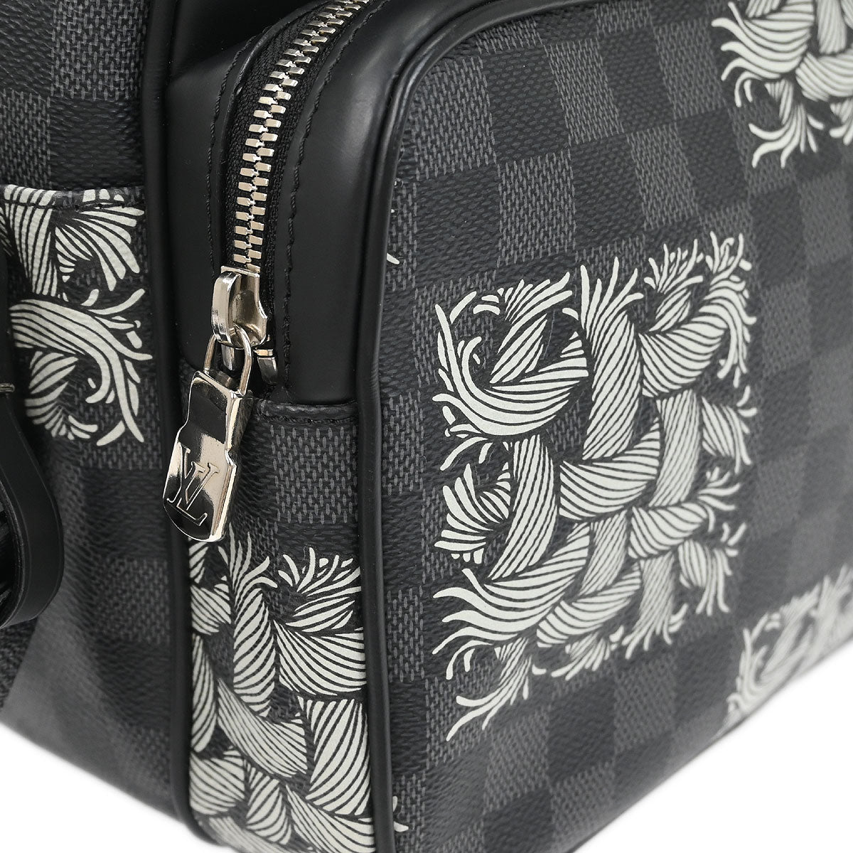 Louis Vuitton 2015 Damier Graphite Christopher Nemeth Nile PM Shoulder Bag N41572