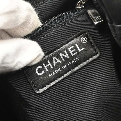 Chanel 2016-2017 Black Lambskin Chevron Drawstring Shoulder Bag