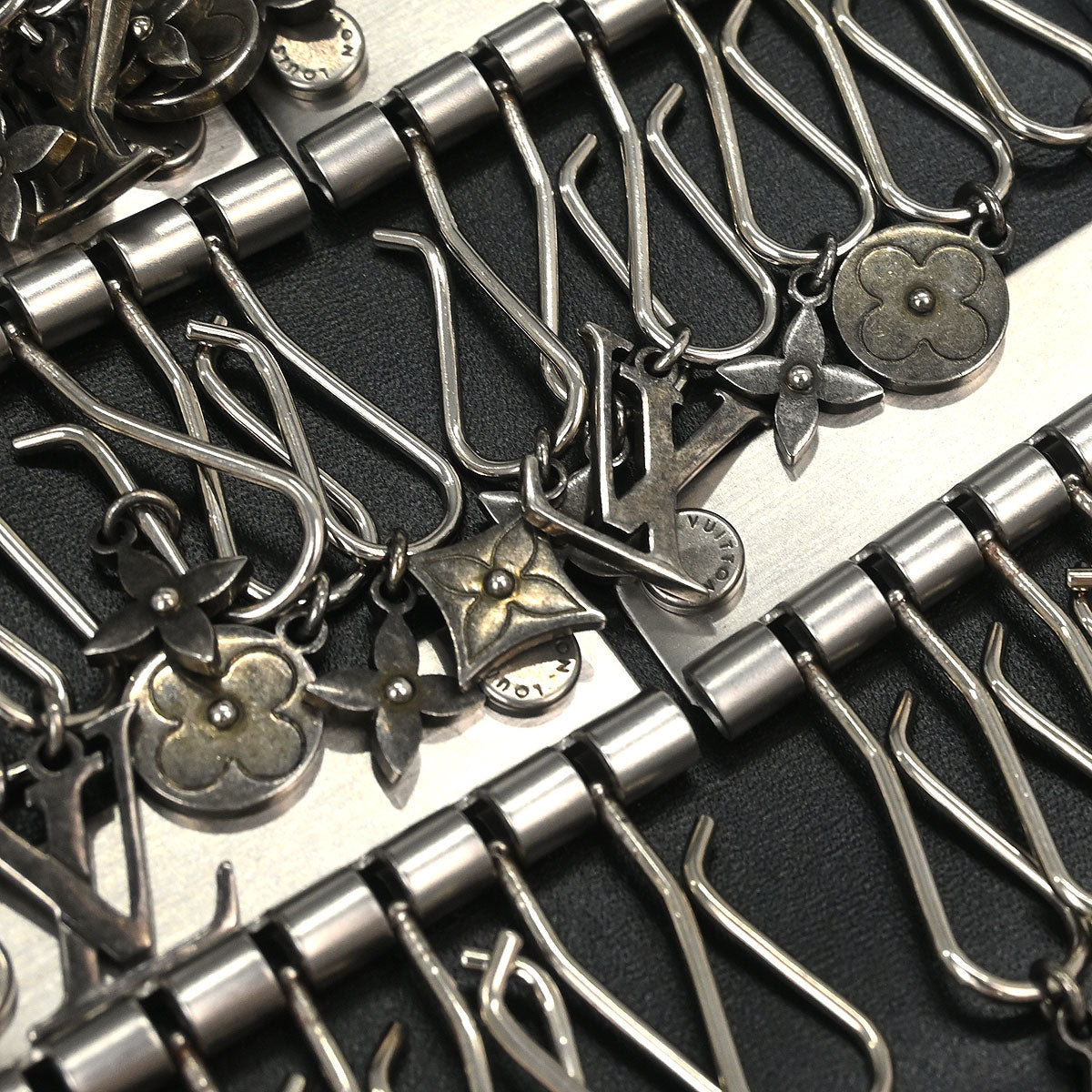 Louis Vuitton 2019 Black Danube Messenger Shoulder Bag M53975