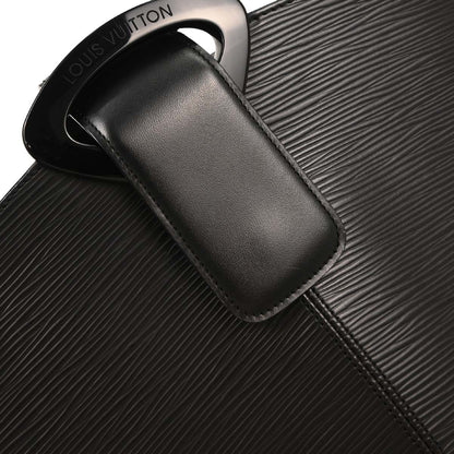 Louis Vuitton 1999 Black Epi Revli Shoulder Bag M52162