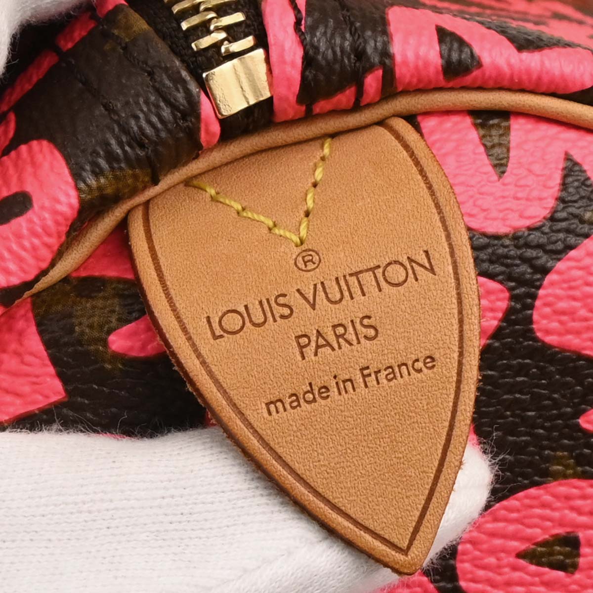 Louis Vuitton 2009 Pink Monogram Graffiti Speedy 30 Handbag M93704