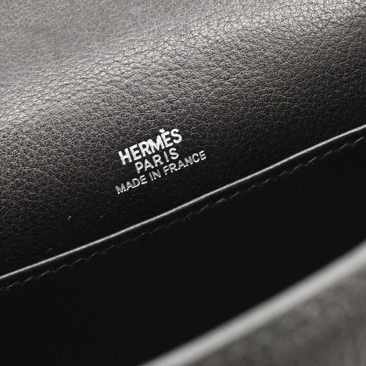 Hermes 2004 Black Evergrain Kelly Pochette Handbag
