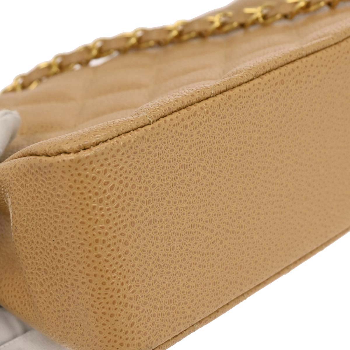 Chanel 1994-1996 Beige Caviar Medium Diana Shoulder Bag