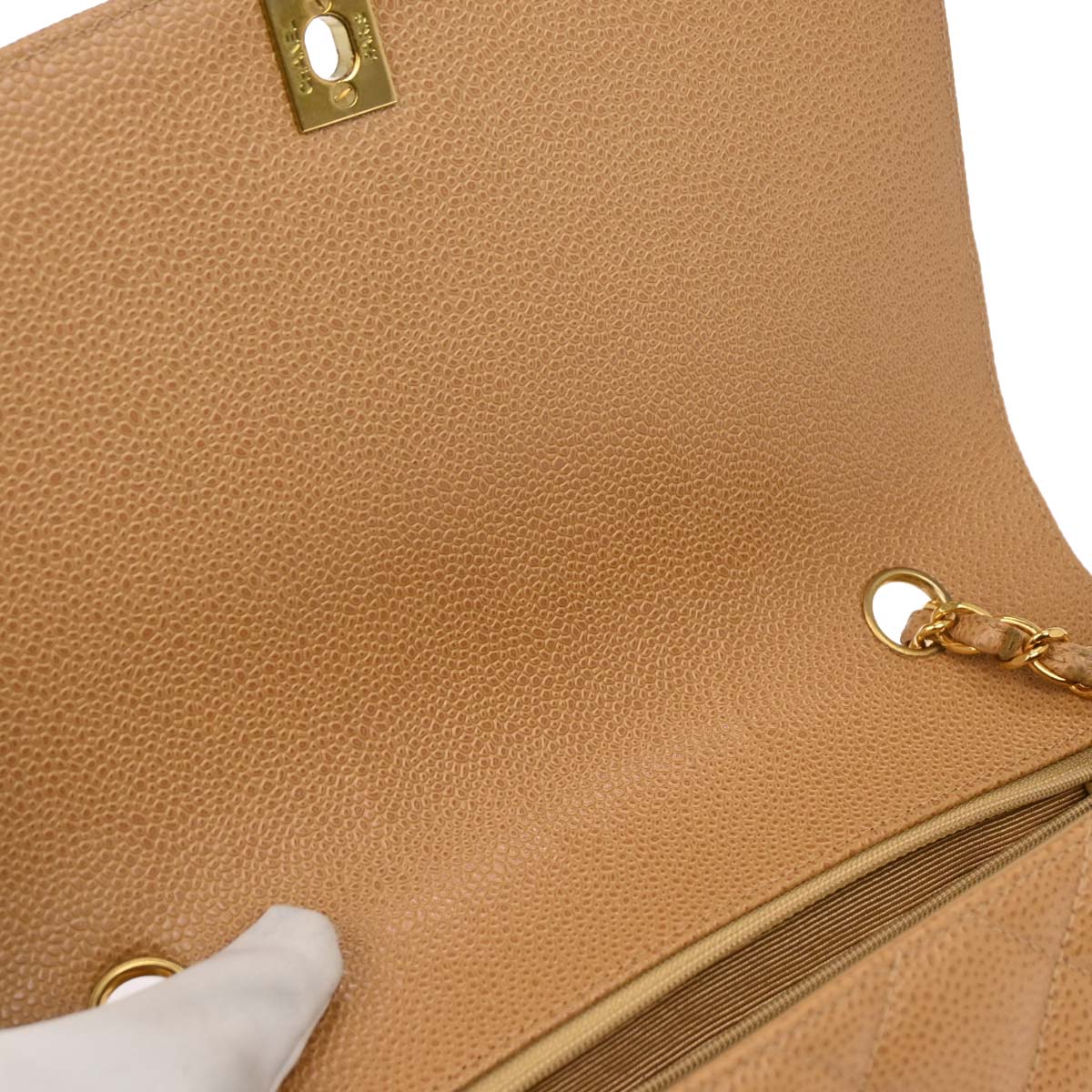 Chanel 1994-1996 Beige Caviar Medium Diana Shoulder Bag
