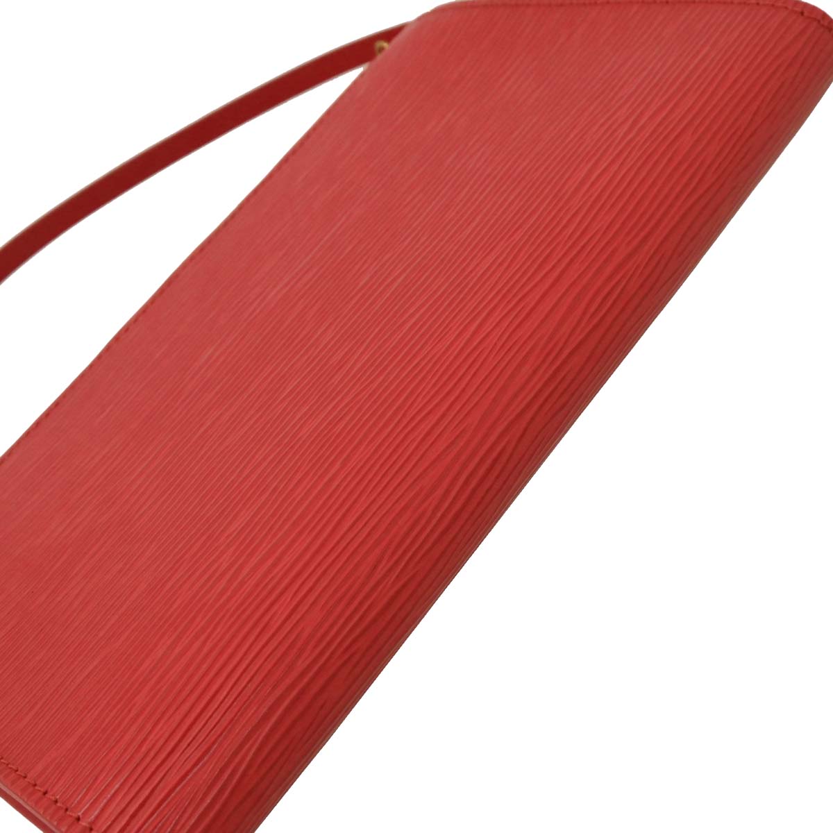 Louis Vuitton 2003 Red Epi Pochette Accessoires 24 Handbag M52947