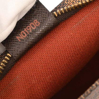 Louis Vuitton 1998 Damier Trousse Makeup Handbag N51982