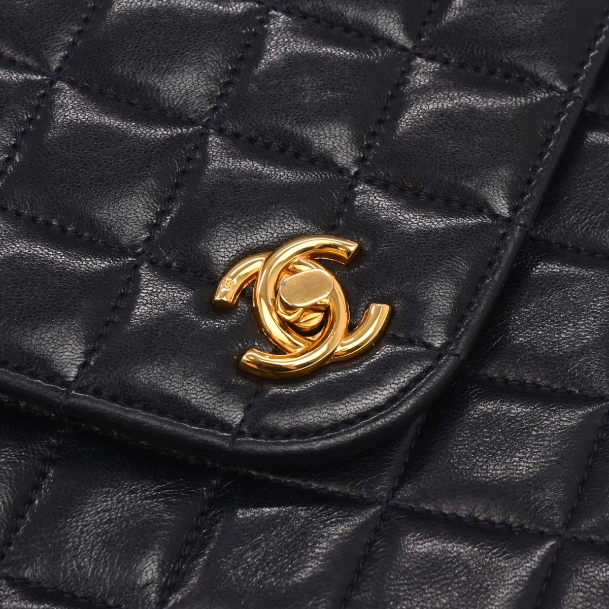 Chanel 1986-1988 Navy Lambskin Shoulder Bag