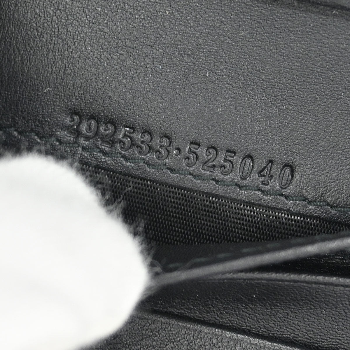 Gucci Black Leather Guccissima Bifold Wallet
