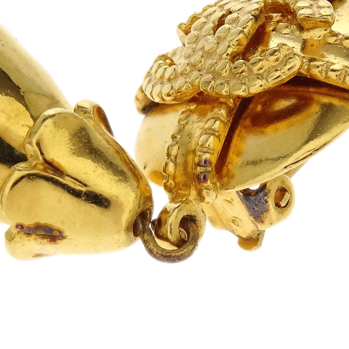 Chanel Dangle Earrings Clip-On Gold 97A