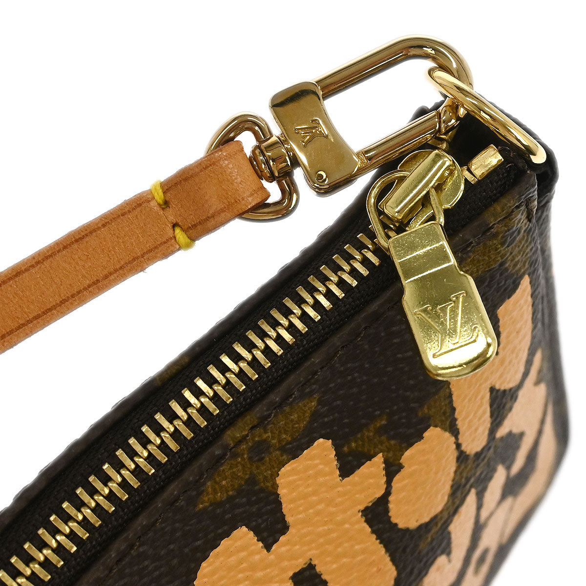 Louis Vuitton Beige Graffiti Pochette Accessoires Handbag M92193